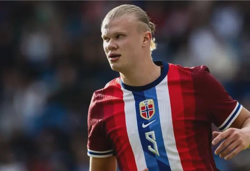 里奇：每场比赛都会有判罚争议，但评判这个不是我们该做的事（里奇：判罚争议难免，但不该由我们评判）