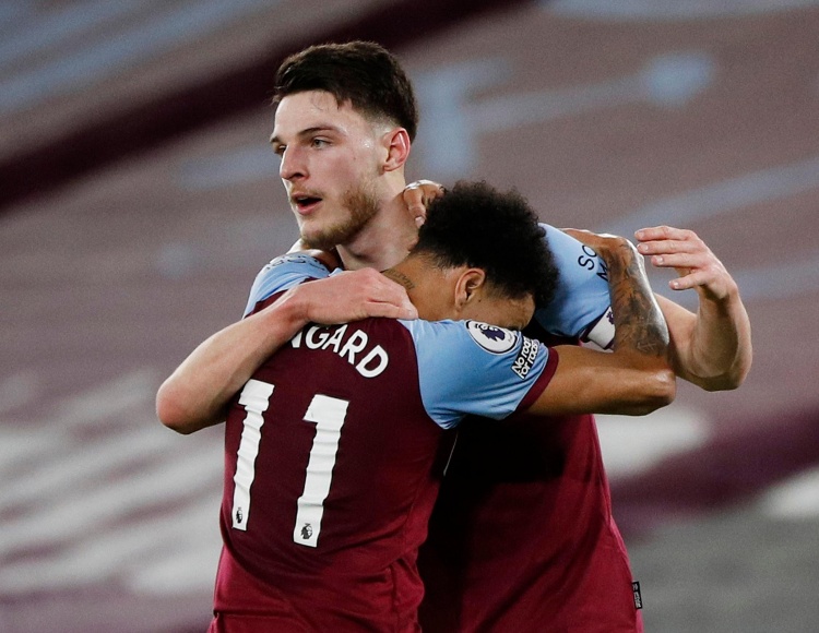 旧将：维尼修斯的表现与他的续约要求不符，多数皇马球员也是如此（前皇马球员：维尼修斯表现配不上续约要价，多数皇马球员也如此）