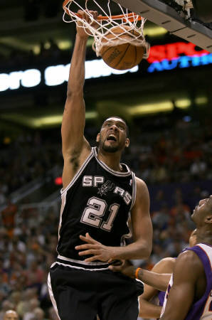 Shams：卡梅隆-约翰逊的右膝伤势将在4到6周后接受复查（Shams：卡梅隆-约翰逊右膝伤情预计4至6周后复查）