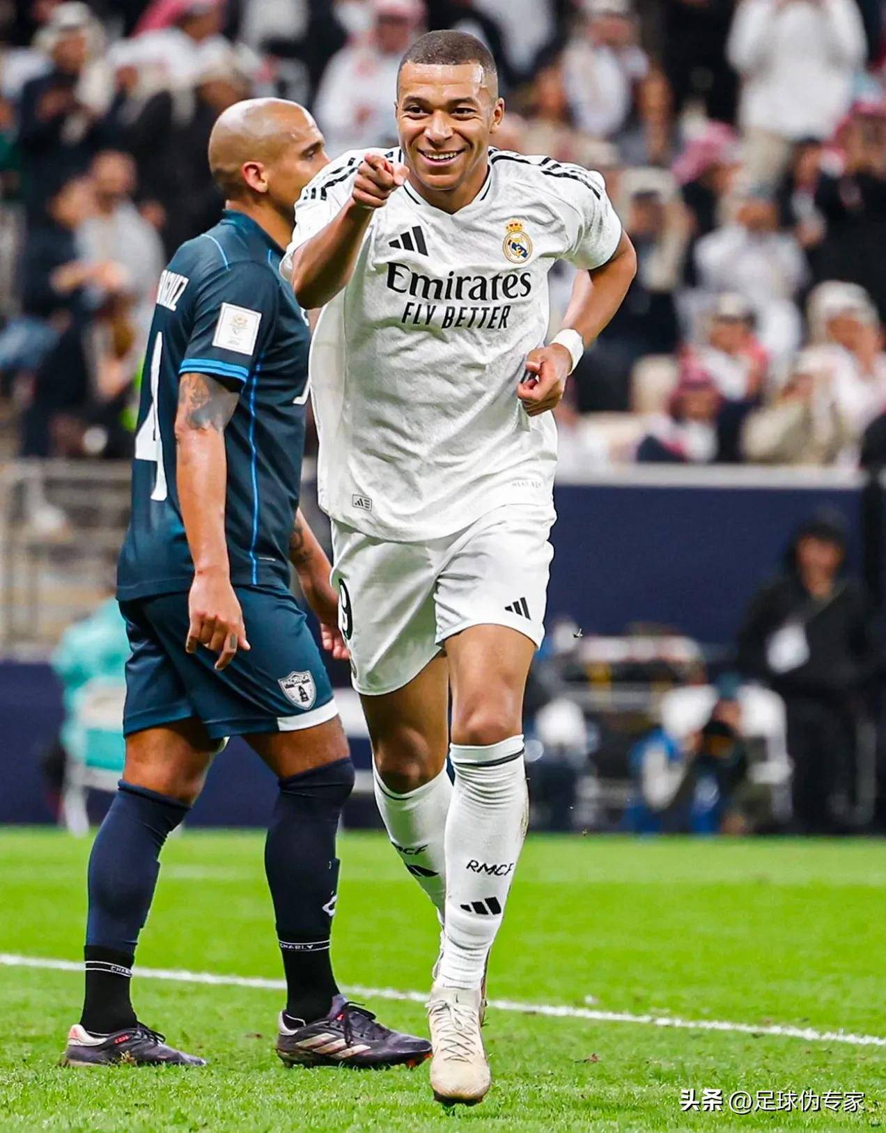 德转朱艺：黎巴嫩裁判组执法国安VS麦克阿瑟的亚冠联赛（德转记者朱艺透露：黎巴嫩裁判组将吹罚国安VS麦克阿瑟的亚冠联赛）