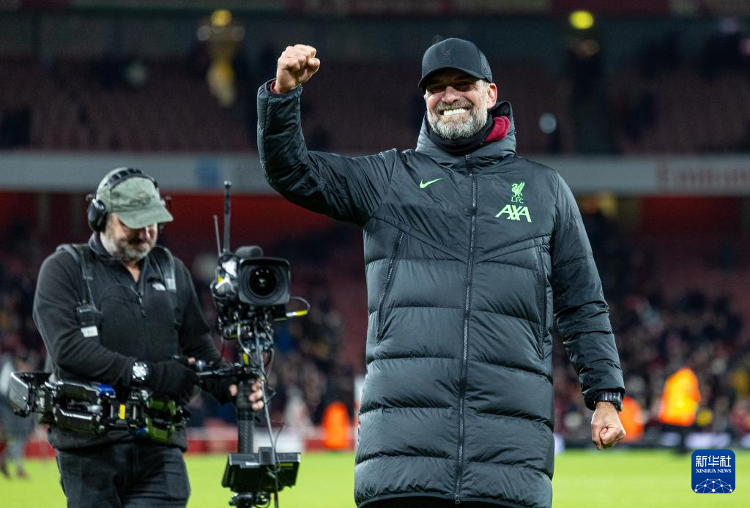 马卡：贝蒂斯将对安东尼红牌进行申诉，认为合理判罚应是黄牌（马卡：贝蒂斯将上诉安东尼红牌，认为更合理的是黄牌判罚）