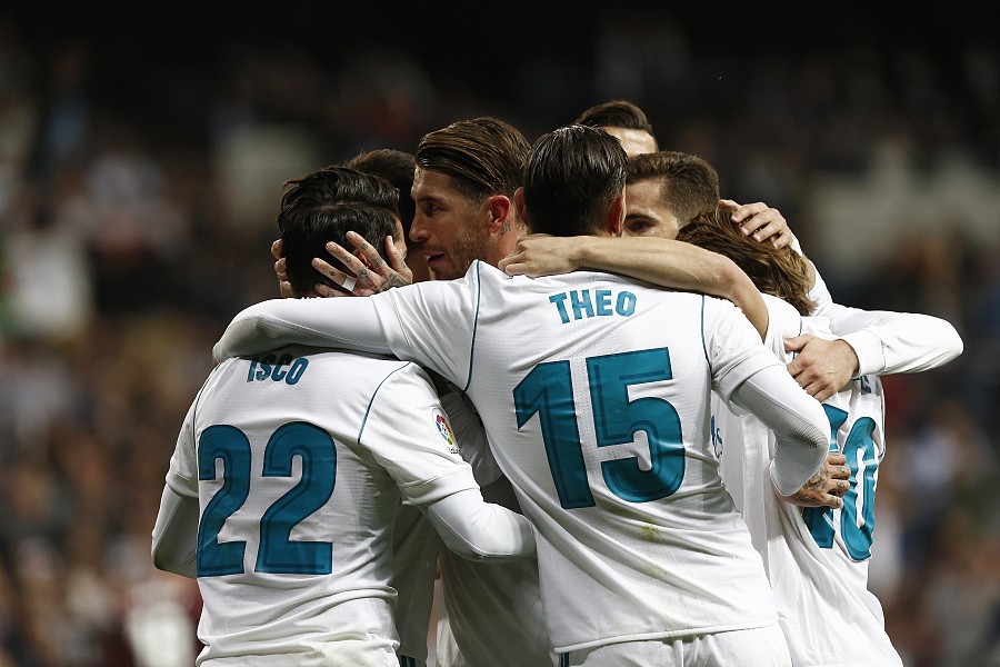 国米后卫邓弗里斯伤情不明复出无期，更换经纪人引转会猜测（国米后卫邓弗里斯伤势未明复出遥遥无期，换经纪人再起转会传闻）