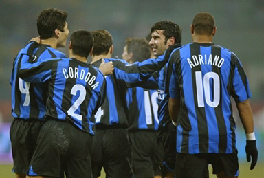 林诗栋说感谢大哥大姐莎头绷不住了林诗栋发言莎头表情亮了（林诗栋发言致谢大哥大姐，莎头绷不住笑容亮起）