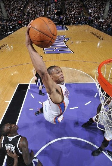 海纳：有一两家英超球队曾对孔帕尼有意，但我们是拜仁慕尼黑（海纳：一两家英超队曾追逐孔帕尼，但我们是拜仁慕尼黑）