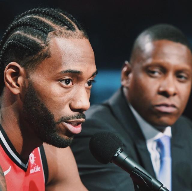 前锋连续三场进球，状态巅峰（前锋三战连斩，状态火热）