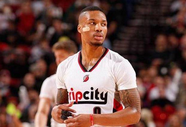 托莫里：对于我这个后卫来说，1-0获胜意味着我们防守得很好（托莫里：对后卫而言，1-0就是防守到位的证明）